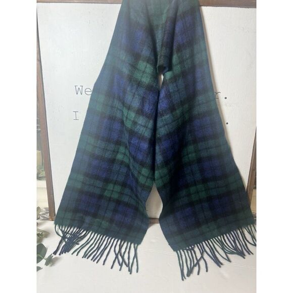 Club Room Scarf  Mens 60x12 Cashmere Plaid Fringe Blue Green - Picture 1 of 5